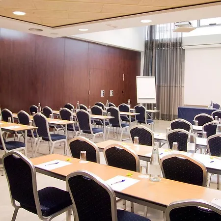 Otel Gran Ultonia 4*