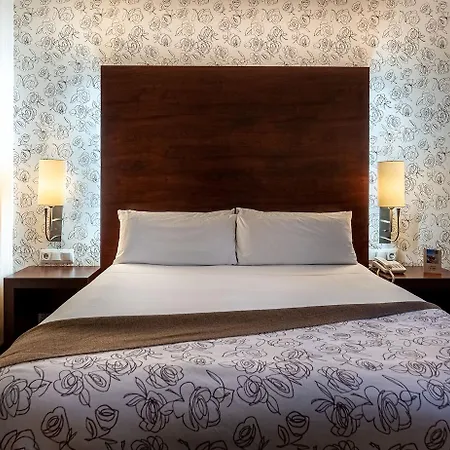 فندق Gran Ultonia 4*