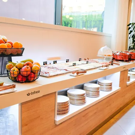 Ξενοδοχείο Gran Ultonia 4*